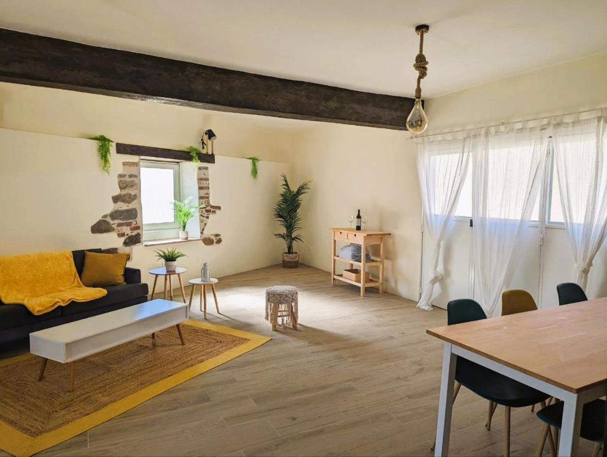 Cozy 3 Bedroom - Close To Holiday home *